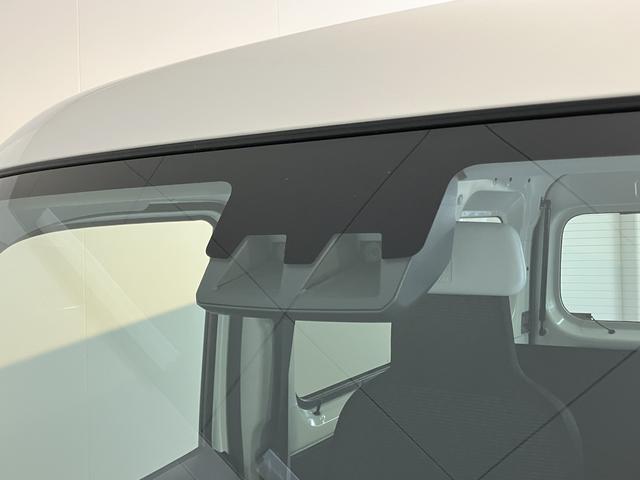 ハイゼットカーゴＤＸスマートアシスト　４ＷＤ　ＣＶＴ　ラジオ　キーレスエントリー　両側スライドドア　アイドリングストップ　エアコン　パワステ　障害物センサー　オートライト（愛媛県）の中古車