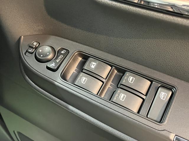 タントカスタムＲＳリミテッド純正ナビ　バックモニター　フルセグＴＶ　ＣＤ　ＤＶＤ　Ｂｌｕｅｔｏｏｔｈ　ＥＴＣ　両側電動スライドドア　クルーズコントロール　前席シートヒーター　障害物センサー　ＬＥＤヘッドライト　電動パーキング（愛媛県）の中古車