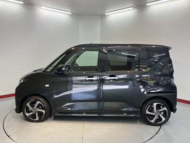 ムーヴＲＳ両側電動スライドドア　クルーズコントロール　オートライト　ＬＥＤヘッドライト　障害物センサー　電動パーキング　プッシュスタート　アイドリングストップ　キーフリーシステム　電動格納ドアミラー（愛媛県）の中古車