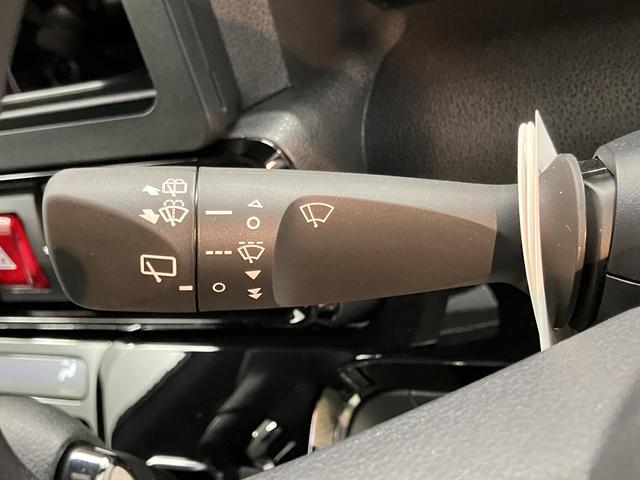 タントカスタムＸ両側電動スライドドア　前席シートヒーター　オートライト　ＬＥＤヘッドライト　障害物センサー　プッシュスタート　アイドリングストップ　ベンチシート　電動パーキング　電動格納ドアミラー　バックカメラ装着車（愛媛県）の中古車