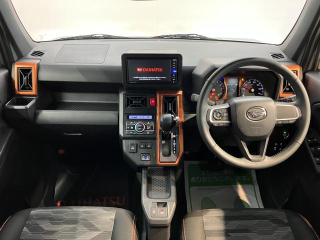 タフトＧ純正ナビ　バックモニター　フルセグＴＶ　ＣＤ　ＤＶＤ　ＵＳＢ　Ｂｌｕｅｔｏｏｔｈ　ＥＴＣ　ドラレコ　前席シートヒーター　オートライト　ＬＥＤヘッドライト　障害物センサー　電動パーキング　キーフリー（愛媛県）の中古車