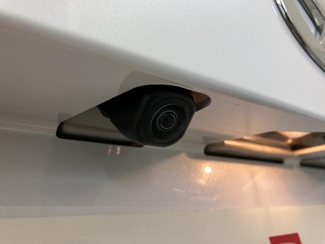 ムーヴＲＳ両側電動スライドドア　クルーズコントロール　オートライト　ＬＥＤヘッドライト　電動パーキング　障害物センサー　プッシュスタート　アイドリングストップ　電動格納ドアミラー　パノラマカメラ装着車（愛媛県）の中古車