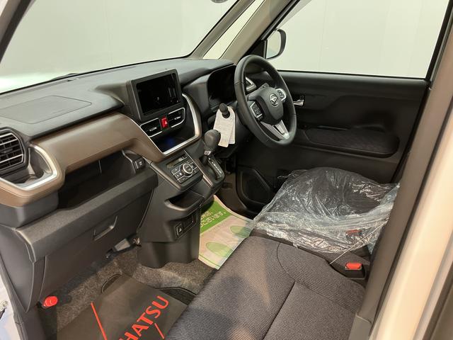 ムーヴＲＳ両側電動スライドドア　クルーズコントロール　オートライト　ＬＥＤヘッドライト　電動パーキング　障害物センサー　プッシュスタート　アイドリングストップ　電動格納ドアミラー　パノラマカメラ装着車（愛媛県）の中古車