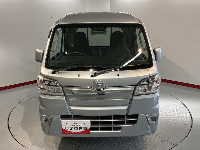 ハイゼットトラックジャンボSAIIItCDステレオ LEDヘッドライト フォグランプ キーレスエントリー パワーウインドウ 作業灯 運転席助手席エアバック ABS スマートアシストIIIt 4WD・4速オートマチック車(愛媛県)の中古車