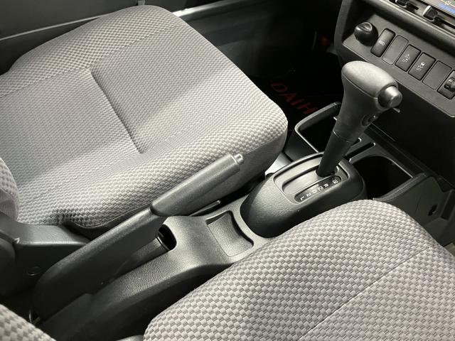 ハイゼットトラックジャンボSAIIItCDステレオ LEDヘッドライト フォグランプ キーレスエントリー パワーウインドウ 作業灯 運転席助手席エアバック ABS スマートアシストIIIt 4WD・4速オートマチック車(愛媛県)の中古車