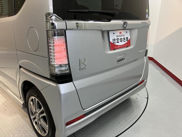 N−BOXカスタムG・Aパッケージ社外ナビ フルセグTV CD Bluetooth ETC 左側電動スライドドア オートライト ディスチャージヘッドライト ベンチシート プッシュスタート 電動格納ドアミラー キーフリーシステム(愛媛県)の中古車