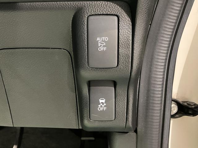 N−BOXカスタムG・ターボLパッケージCD USB ETC 両側電動スライドドア クルーズコントロール オートライト ディスチャージヘッドライト ベンチシート プッシュスタート アイドリングストップ 電動格納ドアミラー キーフリーシステム(愛媛県)の中古車