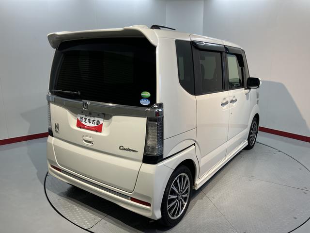 N−BOXカスタムG・ターボLパッケージCD USB ETC 両側電動スライドドア クルーズコントロール オートライト ディスチャージヘッドライト ベンチシート プッシュスタート アイドリングストップ 電動格納ドアミラー キーフリーシステム(愛媛県)の中古車