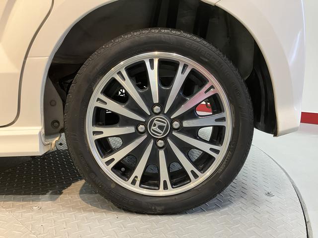 N−BOXカスタムG・ターボLパッケージCD USB ETC 両側電動スライドドア クルーズコントロール オートライト ディスチャージヘッドライト ベンチシート プッシュスタート アイドリングストップ 電動格納ドアミラー キーフリーシステム(愛媛県)の中古車