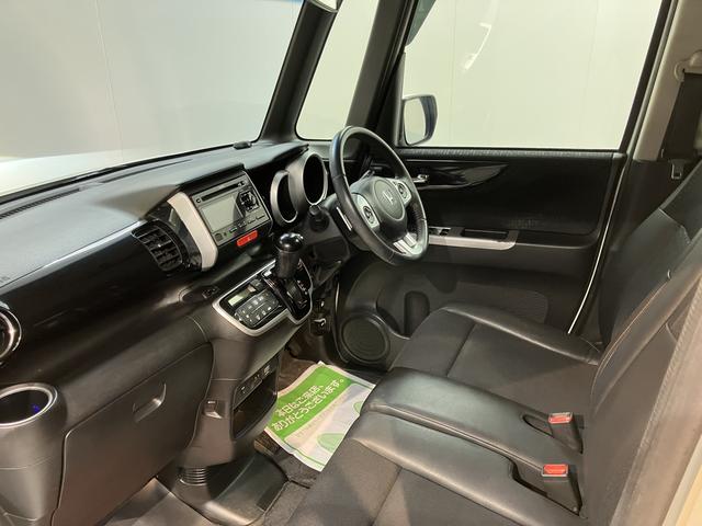 N−BOXカスタムG・ターボLパッケージCD USB ETC 両側電動スライドドア クルーズコントロール オートライト ディスチャージヘッドライト ベンチシート プッシュスタート アイドリングストップ 電動格納ドアミラー キーフリーシステム(愛媛県)の中古車