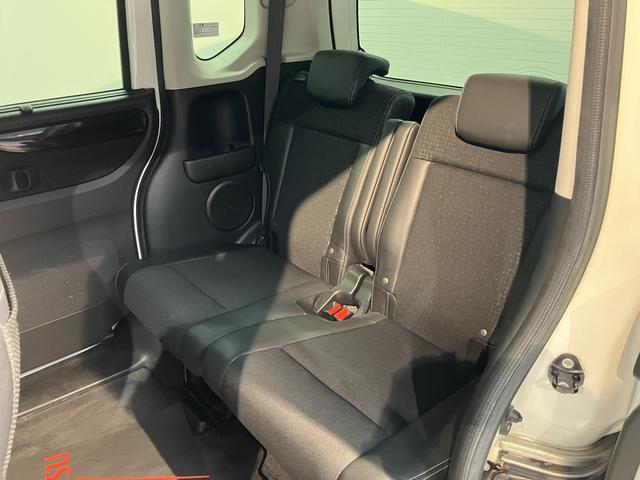 N−BOXカスタムG・ターボLパッケージCD USB ETC 両側電動スライドドア クルーズコントロール オートライト ディスチャージヘッドライト ベンチシート プッシュスタート アイドリングストップ 電動格納ドアミラー キーフリーシステム(愛媛県)の中古車