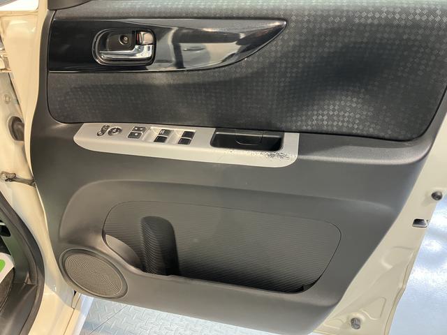 N−BOXカスタムG・ターボLパッケージCD USB ETC 両側電動スライドドア クルーズコントロール オートライト ディスチャージヘッドライト ベンチシート プッシュスタート アイドリングストップ 電動格納ドアミラー キーフリーシステム(愛媛県)の中古車