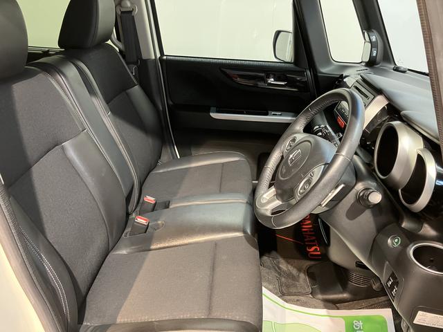 N−BOXカスタムG・ターボLパッケージCD USB ETC 両側電動スライドドア クルーズコントロール オートライト ディスチャージヘッドライト ベンチシート プッシュスタート アイドリングストップ 電動格納ドアミラー キーフリーシステム(愛媛県)の中古車