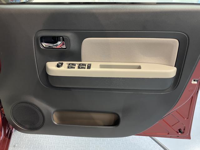 ミラトコットＧ　ＳＡIII前席シートヒーター　オートライト　ＬＥＤヘッドライト　プッシュスタート　アイドリングストップ　障害物センサー　電動格納ドアミラー　キーフリーシステム　パノラマカメラ装着車（愛媛県）の中古車