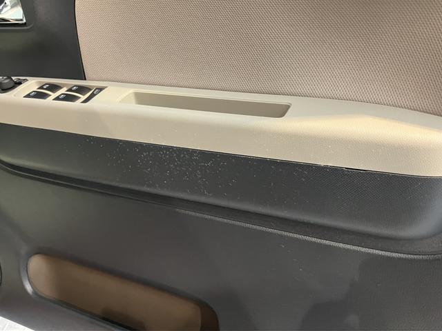 ミラトコットＧ　ＳＡIII前席シートヒーター　オートライト　ＬＥＤヘッドライト　プッシュスタート　アイドリングストップ　障害物センサー　電動格納ドアミラー　キーフリーシステム　パノラマカメラ装着車（愛媛県）の中古車