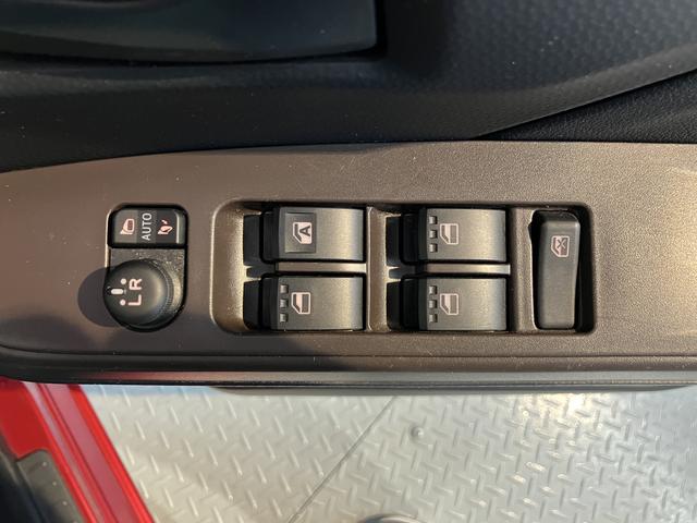 タンクＧ　Ｓ純正ナビ　バックカメラ　ワンセグＴＶ　ＥＴＣ　両側電動スライドドア　ＬＥＤヘッドライト　オートライト　クルーズコントロール　電動格納ミラー　プッシュスタート　キーフリーシステム（愛媛県）の中古車