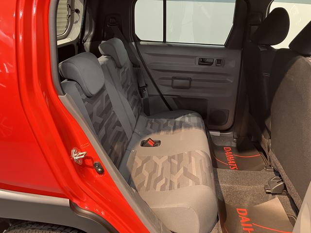 タフトＧ電動パーキング・ホールド機能付き　バックカメラ　プッシュスタート　オートエアコン　オートライト　ＬＥＤヘッドライト　フォグランプ　左右シートヒーター　ＥＴＣ車載器　アルミホイール　スマートアシスト（愛媛県）の中古車