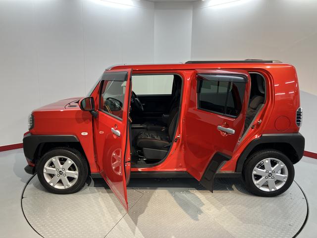 タフトＧ電動パーキング・ホールド機能付き　バックカメラ　プッシュスタート　オートエアコン　オートライト　ＬＥＤヘッドライト　フォグランプ　左右シートヒーター　ＥＴＣ車載器　アルミホイール　スマートアシスト（愛媛県）の中古車