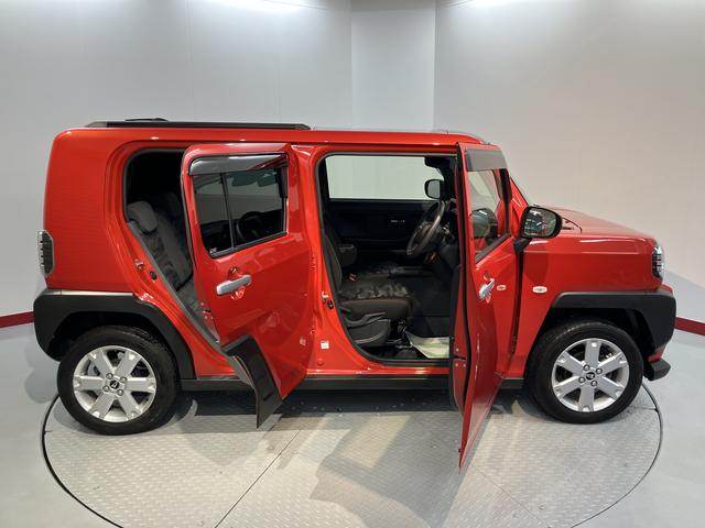 タフトＧ電動パーキング・ホールド機能付き　バックカメラ　プッシュスタート　オートエアコン　オートライト　ＬＥＤヘッドライト　フォグランプ　左右シートヒーター　ＥＴＣ車載器　アルミホイール　スマートアシスト（愛媛県）の中古車