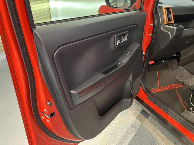 タフトＧ電動パーキング・ホールド機能付き　バックカメラ　プッシュスタート　オートエアコン　オートライト　ＬＥＤヘッドライト　フォグランプ　左右シートヒーター　ＥＴＣ車載器　アルミホイール　スマートアシスト（愛媛県）の中古車