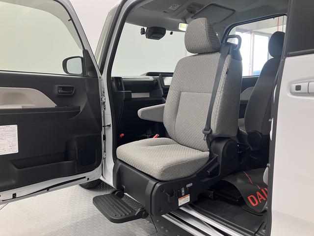 タントウェルカムシートリフトＸ福祉車両　両側電動スライドドア　プッシュスタート　アイドリングストップ車　コーナーセンサー運転席・助手席シートヒーター　オートライト　ＬＥＤヘッドライト　純正ナビ　ＣＤ　ＤＶＤ　ＵＳＢ（愛媛県）の中古車