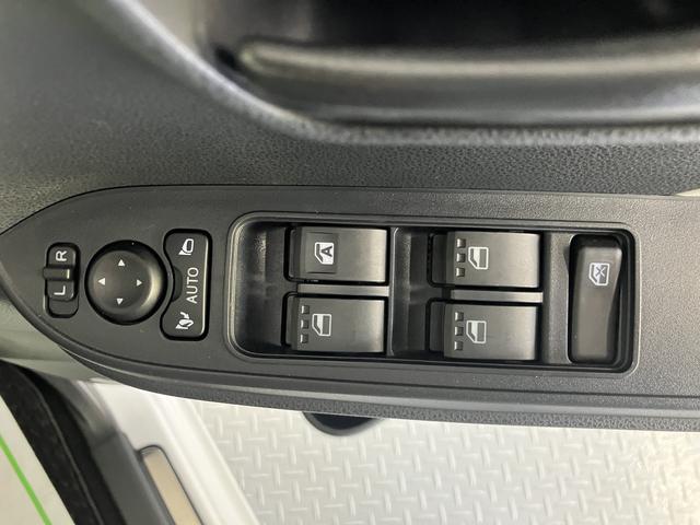 タントウェルカムシートリフトＸ福祉車両　両側電動スライドドア　プッシュスタート　アイドリングストップ車　コーナーセンサー運転席・助手席シートヒーター　オートライト　ＬＥＤヘッドライト　純正ナビ　ＣＤ　ＤＶＤ　ＵＳＢ（愛媛県）の中古車