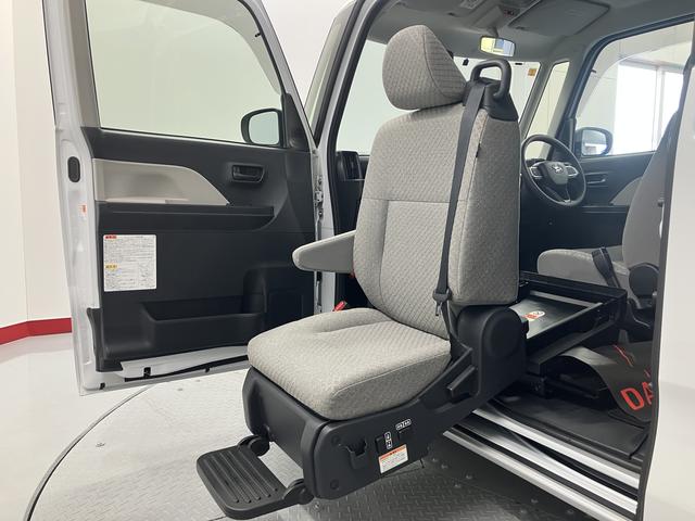 タントウェルカムシートリフトＸ福祉車両　両側電動スライドドア　プッシュスタート　アイドリングストップ車　コーナーセンサー運転席・助手席シートヒーター　オートライト　ＬＥＤヘッドライト　純正ナビ　ＣＤ　ＤＶＤ　ＵＳＢ（愛媛県）の中古車