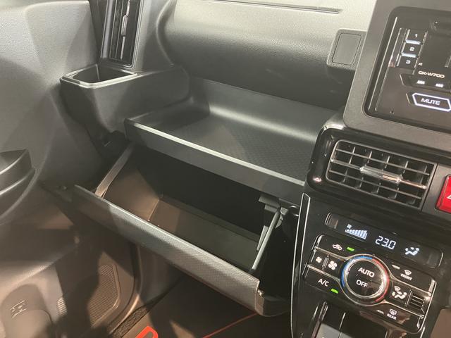 タントカスタムＸ２ＷＤ　ベンチシート　アイドリングストップ　オートライト　ＬＥＤヘッドライト　　フロントフォグランプ　電動パーキングブレーキ　両側電動スライドドア　ＣＤ　バックカメラ　純正ＥＴＣ車載器（愛媛県）の中古車