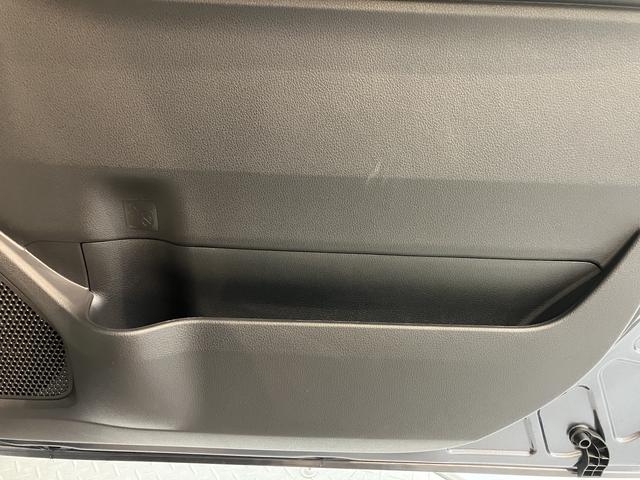 ムーヴＧ２ＷＤ　プッシュスタート　片側電動スライドドア　コーナーセンサー　アイドリングストップ　オートライト　オートマチックハイビーム　ＬＥＤヘッドライト　フロントフォグランプ　電動パーキングブレーキ（愛媛県）の中古車