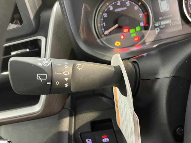 ムーヴＧ２ＷＤ　オーディオレス　バックカメラ　ベンチシート　プッシュスタート　片側電動スライドドア　コーナーセンサー　アイドリングストップ車　オートライト　オートマチックハイビーム　ＬＥＤヘッドライト（愛媛県）の中古車