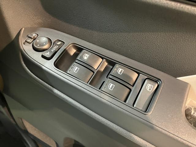 タントＸリミテッド２ＷＤ　両側電動スライドドア　ベンチシート　アイドリングストップ車　オートライト　オートマチックハイビーム　電動パーキングブレーキ　オートブレーキホールド　ＬＥＤヘッドライト　フロントフォグランプ（愛媛県）の中古車