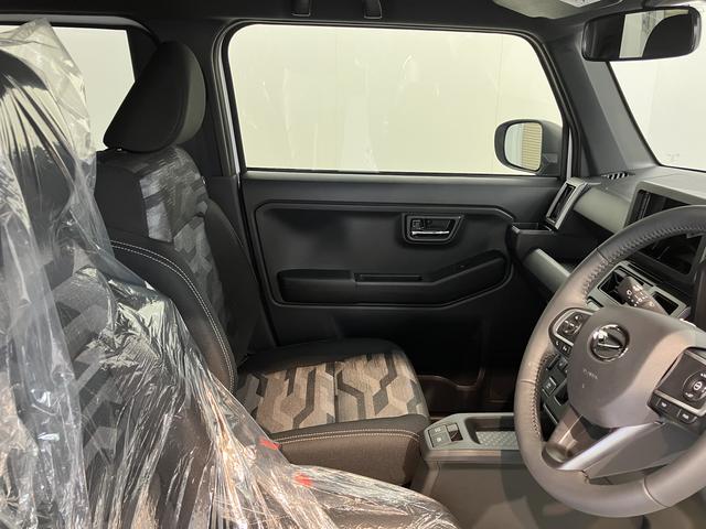 タフトＧ　クロムベンチャー２ＷＤ　オートライト　ＬＥＤヘッドライト　フロントフォグランプ　運転席・助手席シートヒーター　アイドリングストップ車　電動パーキングブレーキ　パノラマモニター　　オーディオレス　純正アルミホイール（愛媛県）の中古車