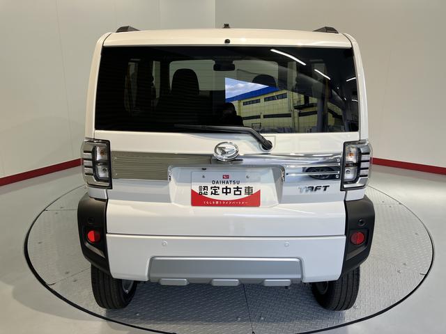 タフトＧ　クロムベンチャー２ＷＤ　オートライト　ＬＥＤヘッドライト　フロントフォグランプ　アイドリングストップ車　電動パーキングブレーキ　オートブレーキホールド　オーディオレス　パノラマモニター　純正アルミホイール（愛媛県）の中古車