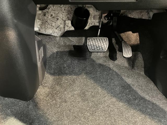 ムーヴＲＳ２ＷＤ　ベンチシート　両側電動スライドドア　コーナーセンサー　アイドリングストップ車　オートライト　オートマチックハイビーム　ＬＥＤヘッドライト　フロントフォグランプ　電動パーキングブレーキ（愛媛県）の中古車