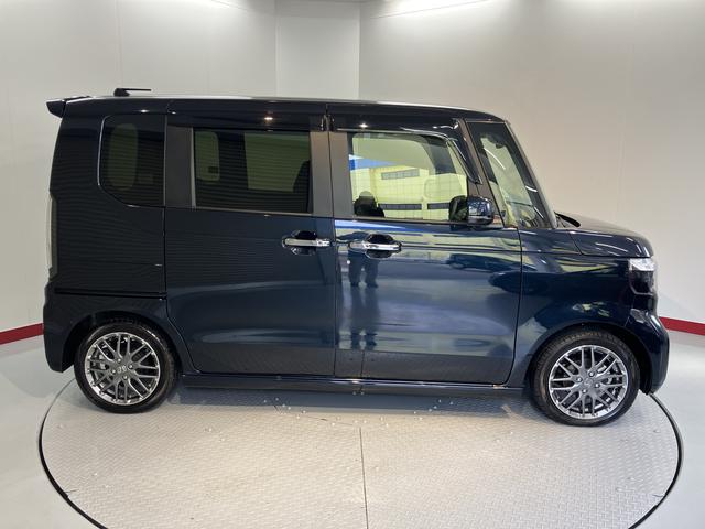 N−BOXカスタムターボベンチシート アイドリングストップ車 両側電動スライドドア オートライト LEDヘッドライト 電動パーキングブレーキ 純正ナビ CD DVD Bluetooth USB フルセグTV バックカメラ(愛媛県)の中古車