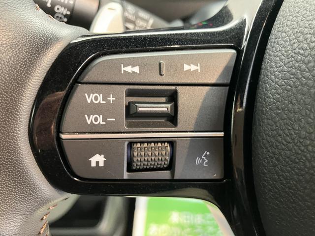 N−BOXカスタムターボベンチシート アイドリングストップ車 両側電動スライドドア オートライト LEDヘッドライト 電動パーキングブレーキ 純正ナビ CD DVD Bluetooth USB フルセグTV バックカメラ(愛媛県)の中古車