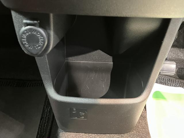 ムーヴカスタム X VS SAIII2WD プッシュスタート 運転席シートヒーター オートライト オートマチックハイビーム アイドリングストップ車 ベンチシート LEDヘッドライト フロントフォグランプ 盗難防止装置 純正ナビ CD(愛媛県)の中古車