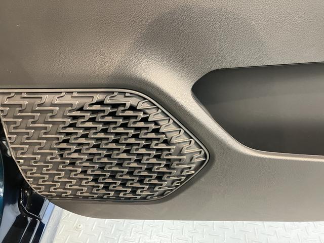 ムーヴカスタム X VS SAIII2WD プッシュスタート 運転席シートヒーター オートライト オートマチックハイビーム アイドリングストップ車 ベンチシート LEDヘッドライト フロントフォグランプ 盗難防止装置 純正ナビ CD(愛媛県)の中古車