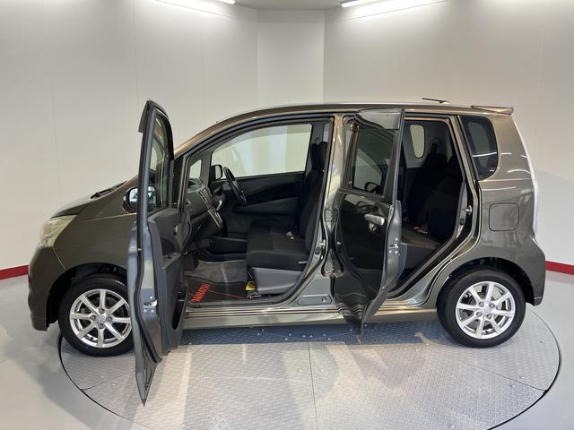 ムーヴカスタム Xリミテッド2WD ベンチシート プッシュスタート HIDヘッドライト フロントフォグランプ メモリーナビ CD ワンセグTV バックカメラ 純正アルミホイール(愛媛県)の中古車