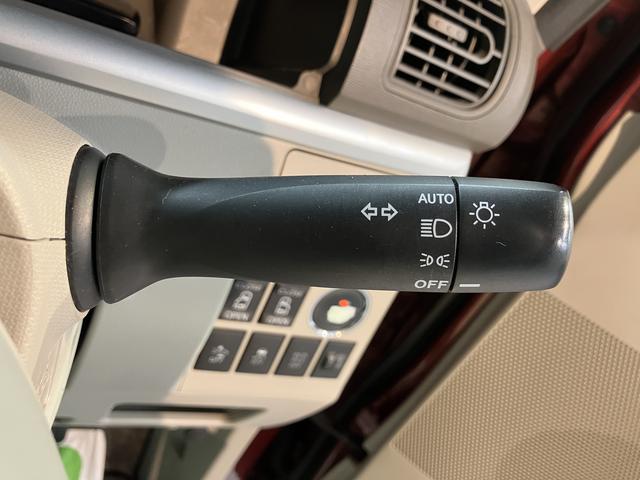 タントＧ　ＳＡ２ＷＤ　プッシュスタート　両側電動スライドドア　アイドリングストップ車　オートライト　ハロゲンヘッドライト　盗難防止装置　純正ナビ　ＣＤ　ＤＶＤ　ＳＤ　　Ｂｌｕｅｔｏｏｔｈ　ＵＳＢ　バックカメラ（愛媛県）の中古車