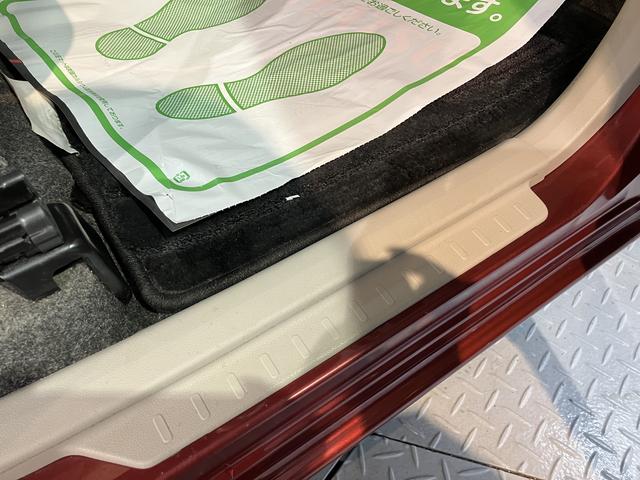 タントＧ　ＳＡ２ＷＤ　プッシュスタート　両側電動スライドドア　アイドリングストップ車　オートライト　ハロゲンヘッドライト　盗難防止装置　純正ナビ　ＣＤ　ＤＶＤ　ＳＤ　　Ｂｌｕｅｔｏｏｔｈ　ＵＳＢ　バックカメラ（愛媛県）の中古車