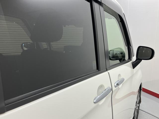 ルーミーカスタムG−T2WD 両側電動スライドドア オートライト 運転席・助手席シートヒーター クルーズコントロール LEDヘッドライト オートマチックハイビーム アイドリングストップ車 フロントフォグランプ 純正ナビ(愛媛県)の中古車