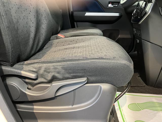 ルーミーカスタムG−T2WD 両側電動スライドドア オートライト 運転席・助手席シートヒーター クルーズコントロール LEDヘッドライト オートマチックハイビーム アイドリングストップ車 フロントフォグランプ 純正ナビ(愛媛県)の中古車