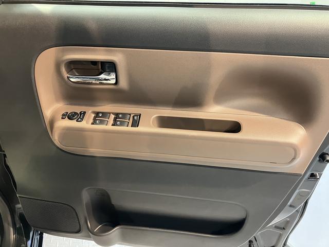 ムーヴキャンバスセオリーＧ２ＷＤ　プッシュスタート　ベンチシート　両側電動スライドドア　オートライト　ＬＥＤヘッドライト　フロントフォグランプ　アイドリングストップ車　運転席・助手席シートヒーター　電動パーキングブレーキ（愛媛県）の中古車