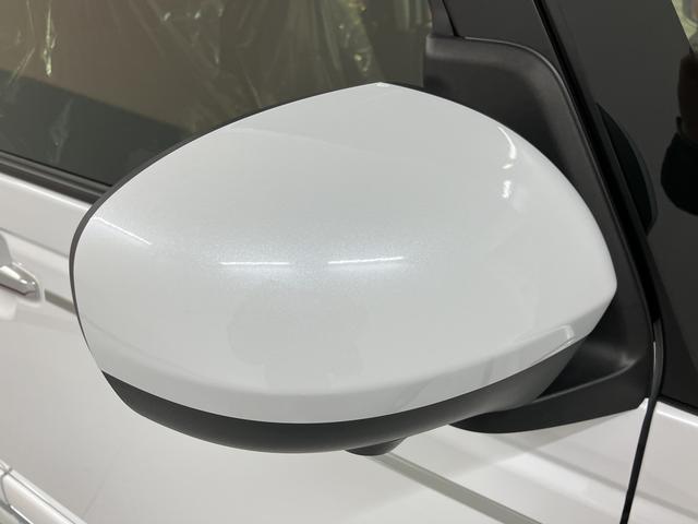 ムーヴキャンバスセオリーＧ２ＷＤ　ベンチシート　両側電動スライドドア　オートライト　ＬＥＤヘッドライトフロントフォグランプ　アイドリングストップ車　運転席・助手席シートヒーター　電動パーキングブレーキ　パノラマモニター（愛媛県）の中古車