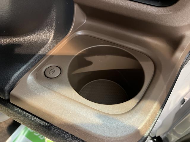 ムーヴキャンバスセオリーＧ２ＷＤ　ベンチシート　両側電動スライドドア　オートライト　ＬＥＤヘッドライトフロントフォグランプ　アイドリングストップ車　運転席・助手席シートヒーター　電動パーキングブレーキ　パノラマモニター（愛媛県）の中古車