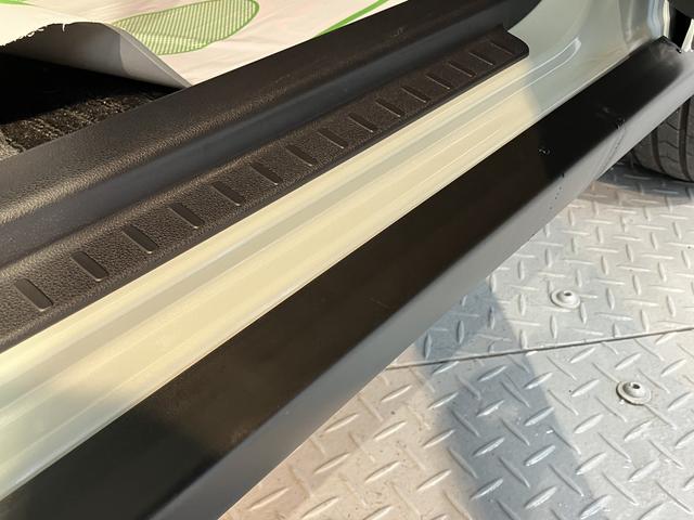 タフトＧ　ダーククロムベンチャー前席シートヒーター　クルーズコントロール　オートライト　ＬＥＤヘッドライト　プッシュスタート　アイドリングストップ　障害物センサー　電動パーキング　電動格納ドアミラー　Ｂｌｕｅｔｏｏｔｈ　ＵＳＢ（愛媛県）の中古車