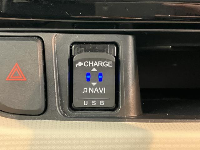 ムーヴＸリミテッドII　ＳＡIII純正ナビ　フルセグＴＶ　ＣＤ　ＤＶＤ　ＵＳＢ　Ｂｌｕｅｔｏｏｔｈ　ドラレコ　オートライト　ＬＥＤヘッドライト　運転席側シートヒーター　プッシュスタート　アイドリングストップ　電動格納ドアミラー（愛媛県）の中古車