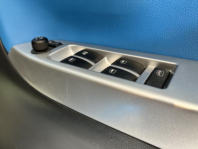 キャストアクティバＸ　ＳＡIIナビ　ワンセグＴＶ　プッシュスタート　アイドリングストップ　ＳＡＩＩ　オートライト　キーフリーシステム　ドライブレコーダー　オートエアコン　電動格納ミラー　ＡＢＳ（愛媛県）の中古車