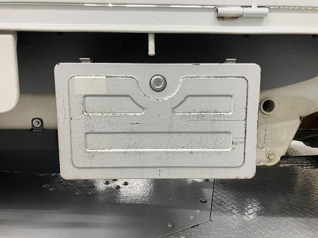 ハイゼットトラック農用スペシャル４ＷＤ　ＭＴ車　マニュアルエアコン　ラジオ　荷台作業灯（愛媛県）の中古車